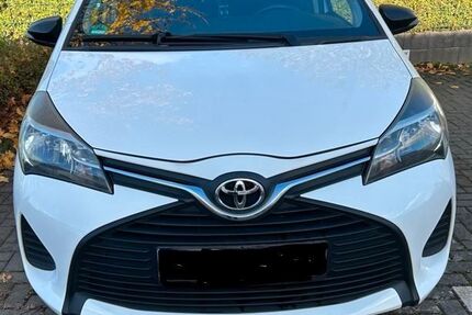 Toyota Yaris 128.750 km 7.200 &euro; Sankt Augustin 53757
