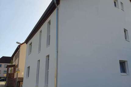 Wohnung zum Mieten in Röllbach 1.250 € 155 m²