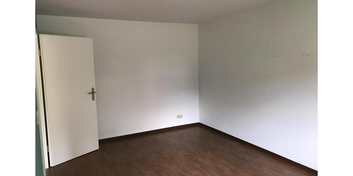 Reihenhaus Gummersbach - 4 Zimmer, 100 m&sup2;, 1.150&euro; | Angebot:26302192