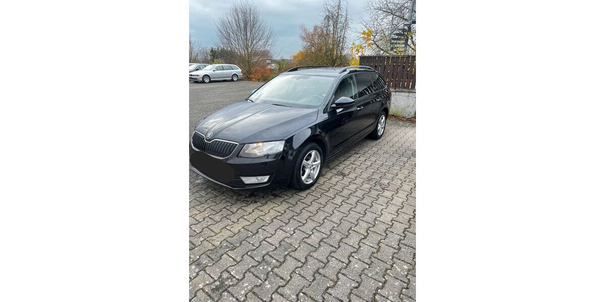 Skoda Octavia 215.000 km 9.400 € Willebadessen 34439