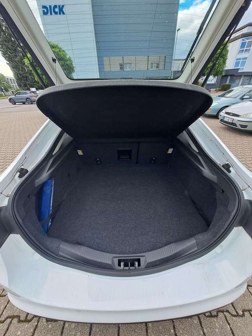 Ford Mondeo 136.100 km 9.000 € Lauchringen 79787