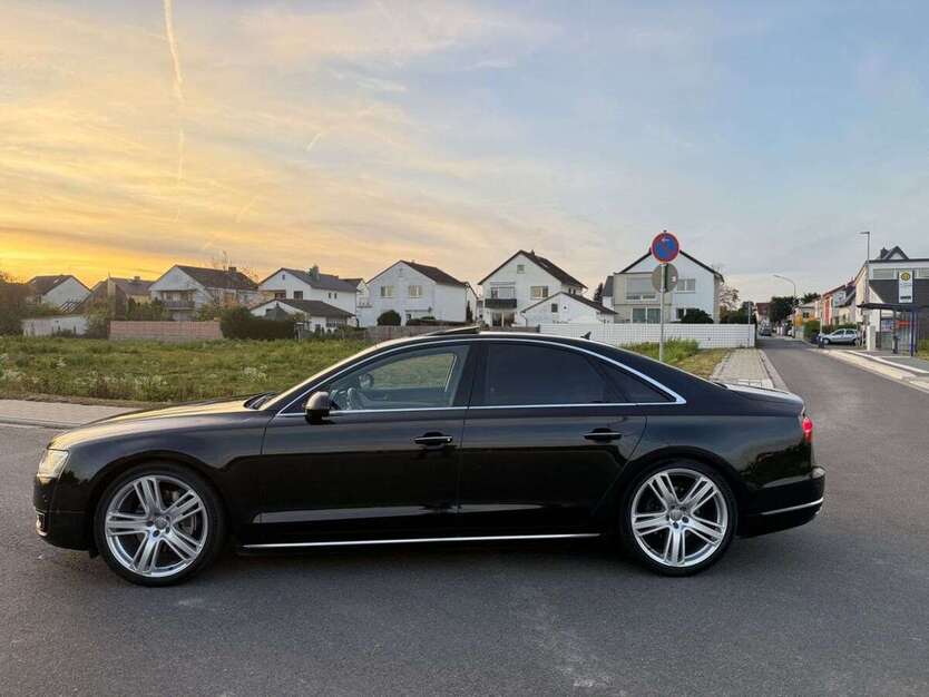 Audi A8 215.229 km 21.999 € Nauheim 64569