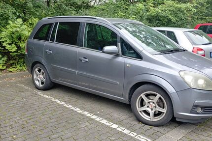 Opel Zafira 183.000 km 2.000 &euro; Erlangen 91056