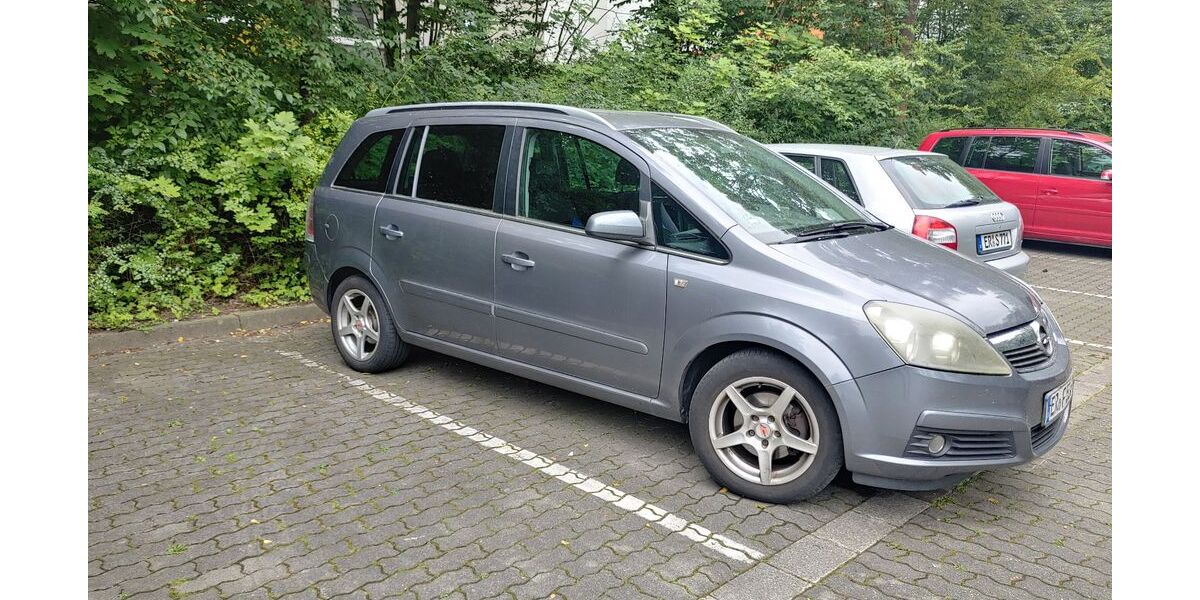 Opel Zafira 183.000 km 2.000 &euro; Erlangen 91056