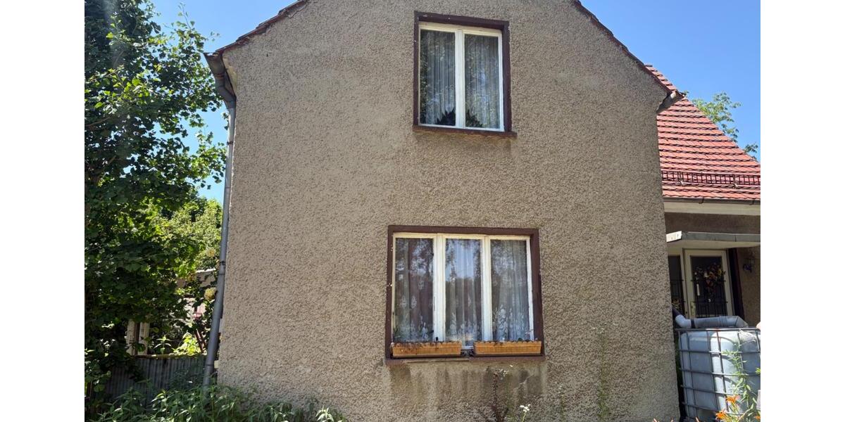 Einfamilienhaus Elsterwerda - 7 Zimmer, 150 m&sup2;, 135.000&euro; | Angebot:26414014
