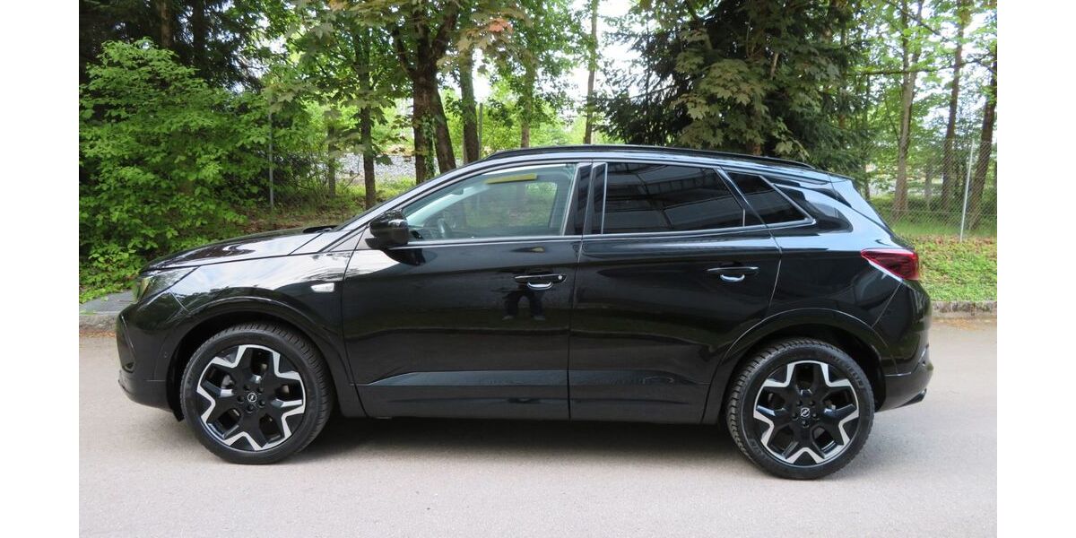 Opel Grandland (X) 79.200 km 19.900 &euro; München 80339