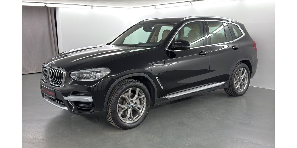 BMW X3 63.035 km 30.800 &euro; Germering bei München 82110
