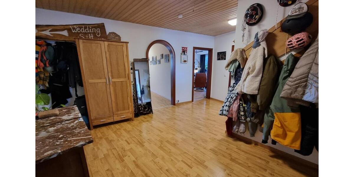 Dachgeschoßwohnung Damme - 4 Zimmer, 115 m&sup2;, 750&euro; | Angebot:25444345