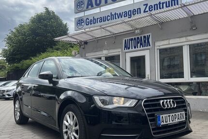 Audi A3 204.000 km 10.400 € Hamburg 20097