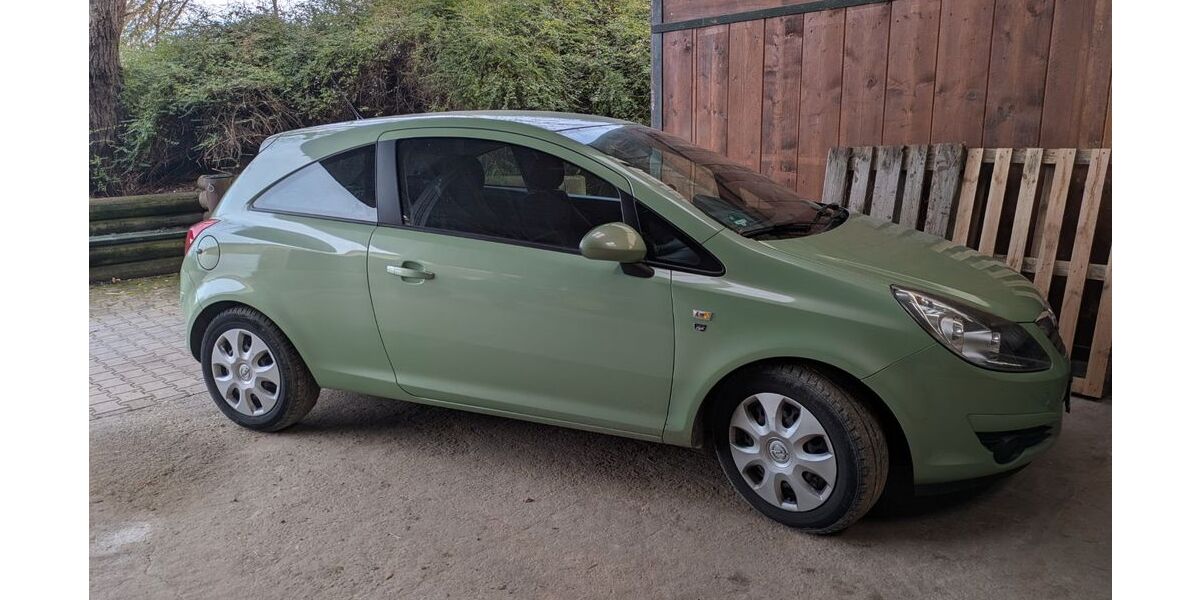Opel Corsa 150.105 km 3.350 &euro; Hohenstein 65329
