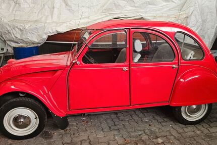 Citroen 2 CV 25.000 km 8.200 &euro; Wedel 22880