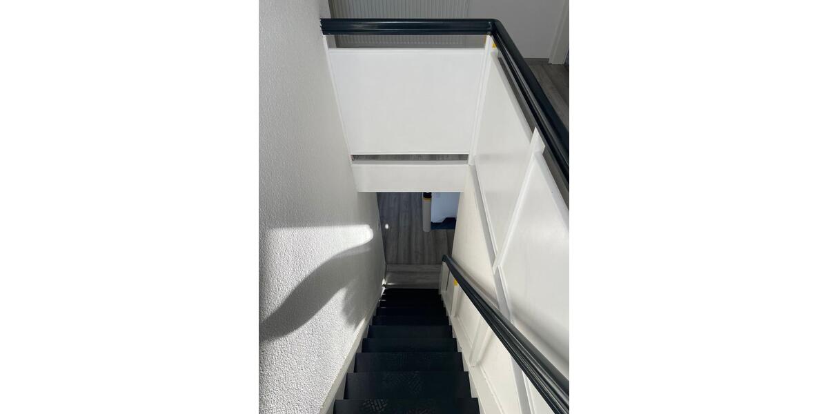 Mehrfamilienhaus, Wohnhaus Kreuztal - 8 Zimmer, 185 m&sup2;, 299.000&euro; | Angebot:26889254