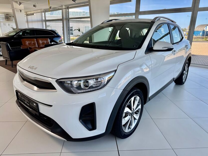 Kia Stonic 22.030 km 19.880 € Bad Doberan 18209