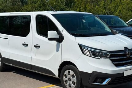 Renault Trafic 12.215 km 37.450 &euro; Düren 52355