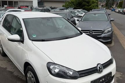 VW Golf 49.000 km 7.499 &euro; Gundelsheim 74831