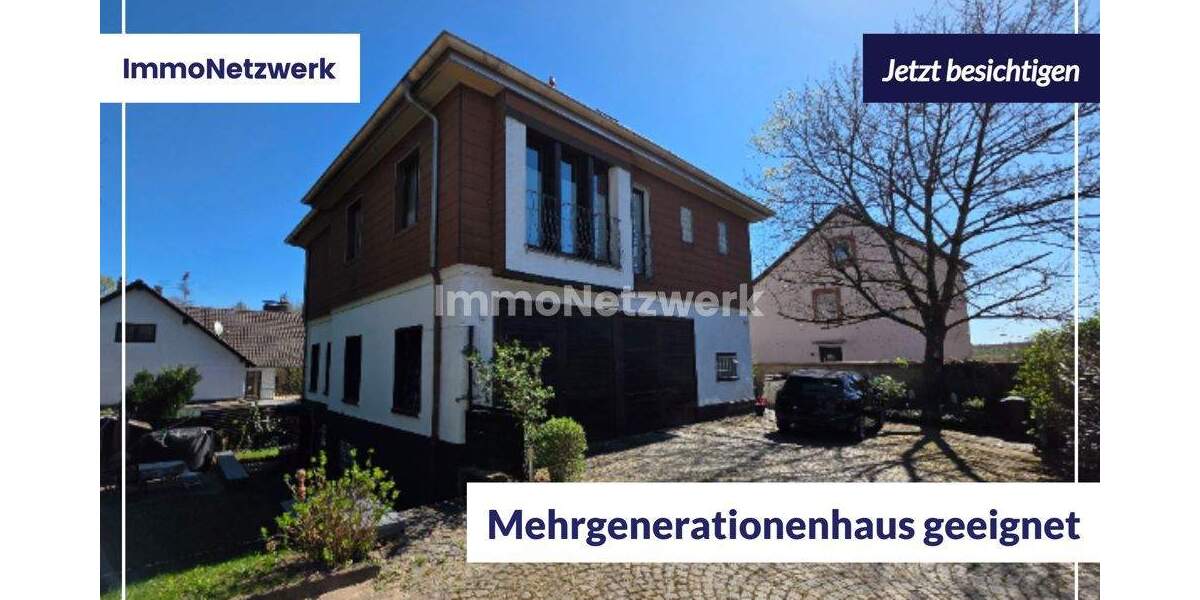 Familientraum in Neunkirchen: 205 m² Zweifamilienhaus mit Garten, Sauna, Loggia und Wintergarten. 8 zimmer