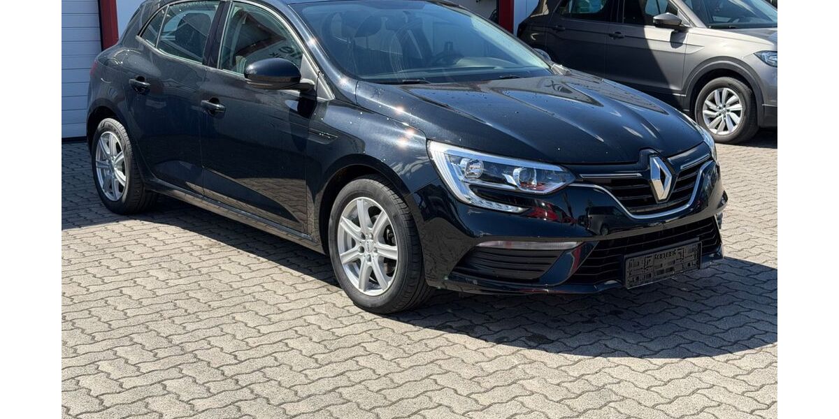 Renault Megane 51.257 km 10.990 &euro; Neumünster 24539