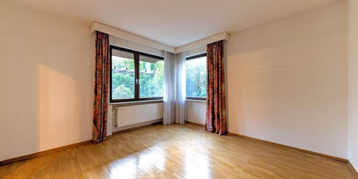 Einfamilienhaus Herrenberg - 6 Zimmer, 234 m&sup2;, 792.000&euro; | Angebot:25741855