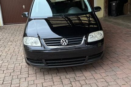 VW Touran 219.500 km 3.350 € Crailsheim 74564