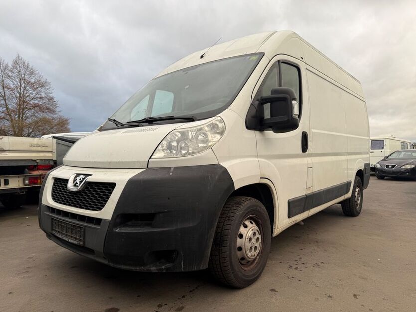Peugeot Boxer 293.219 km 9.500 € Butzbach 35510