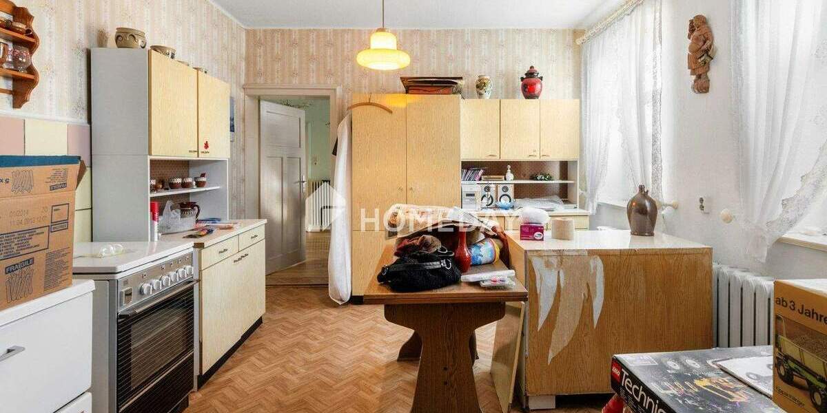 Einfamilienhaus Landsberg Oppin - 8 Zimmer, 240 m&sup2;, 218.000&euro; | Angebot:25212874