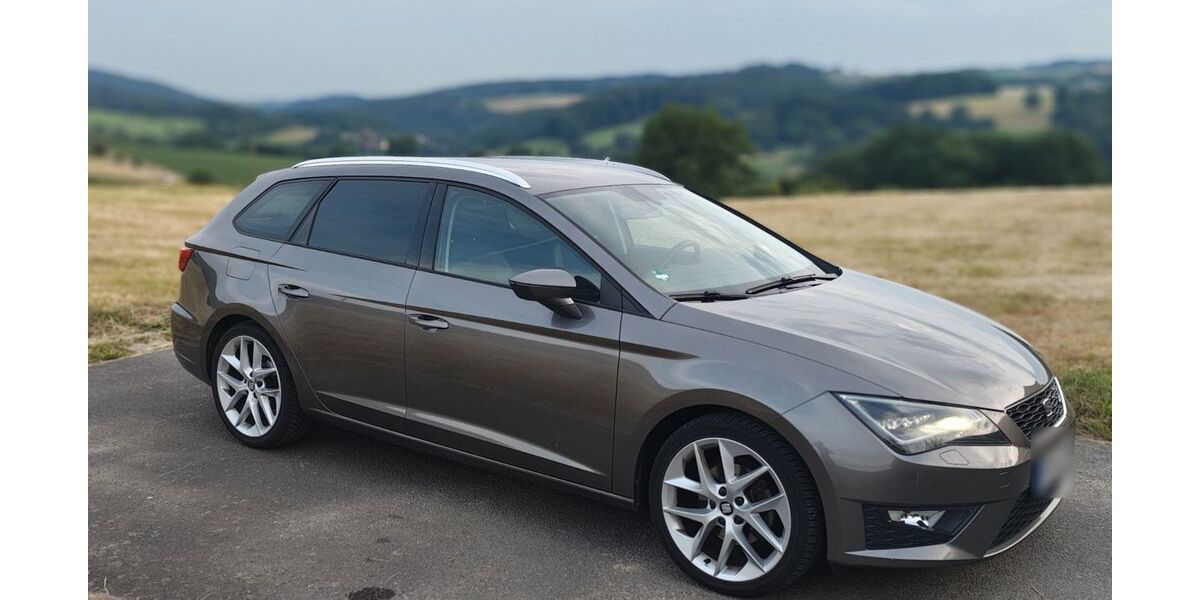 Seat Leon 44.400 km 13.000 &euro; Erbach 64711