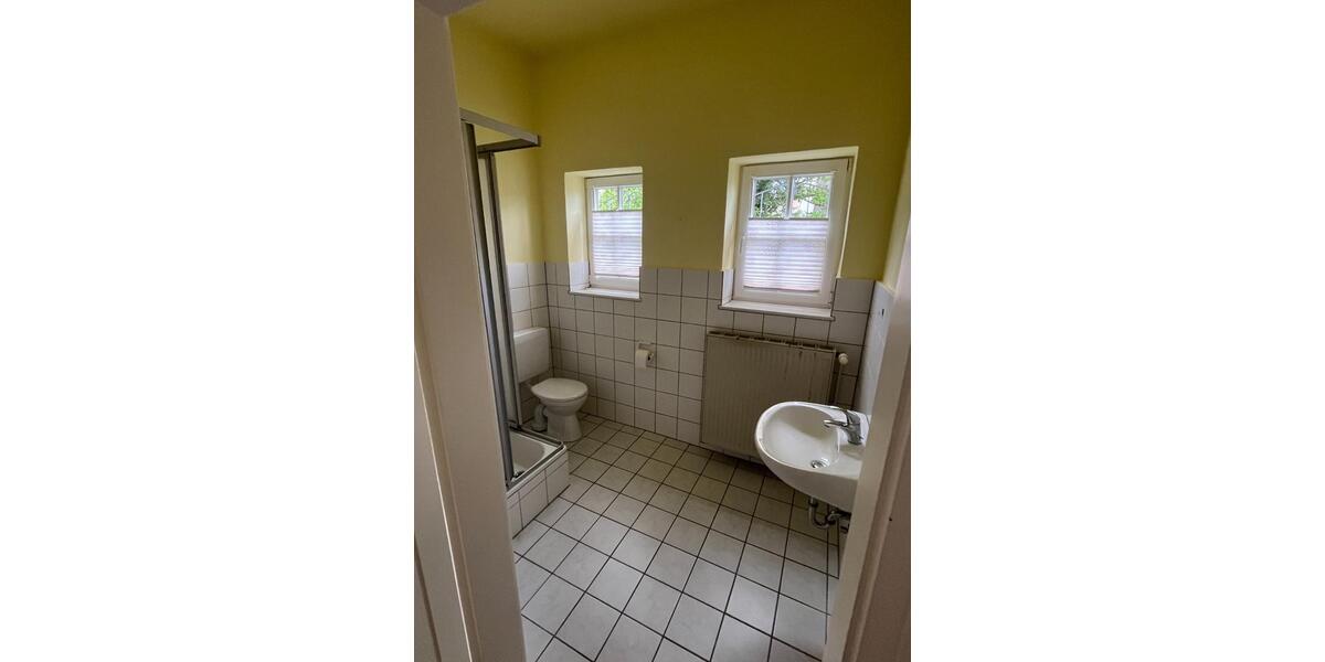 Einfamilienhaus Korbach - 8 Zimmer, 197 m&sup2;, 490.000&euro; | Angebot:24568661