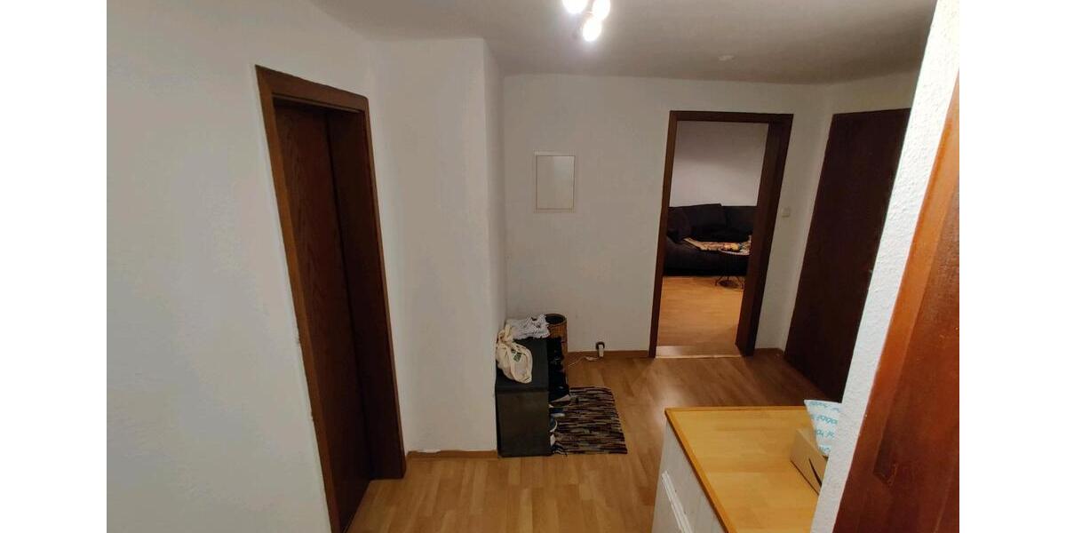 Einliegerwohnung im Dachgeschoss in Gummersbach zu vermieten! 2 zimmer