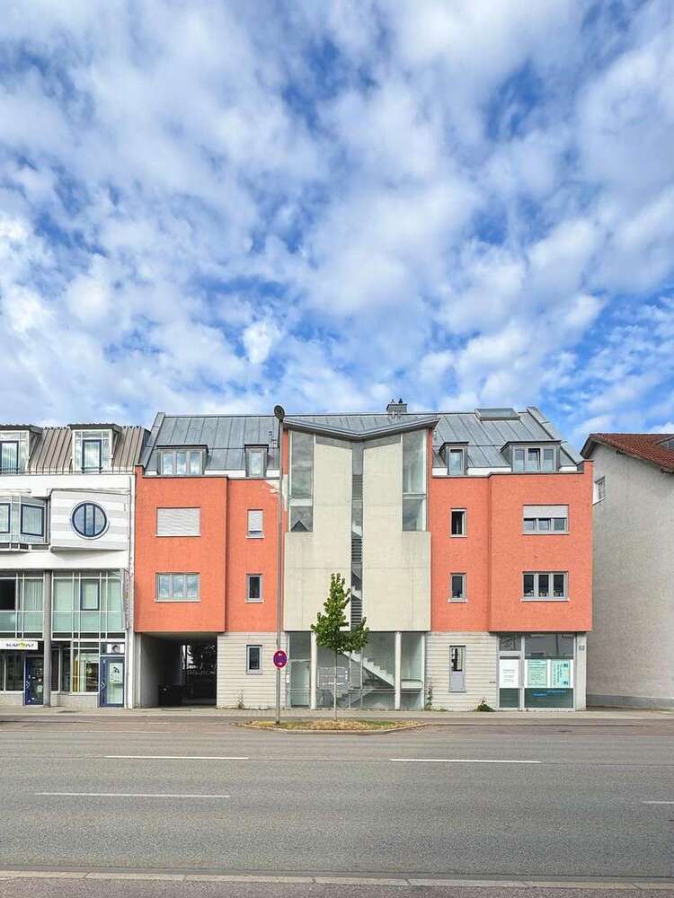 Büro in Ingolstadt 2.440 € 218.3 m²