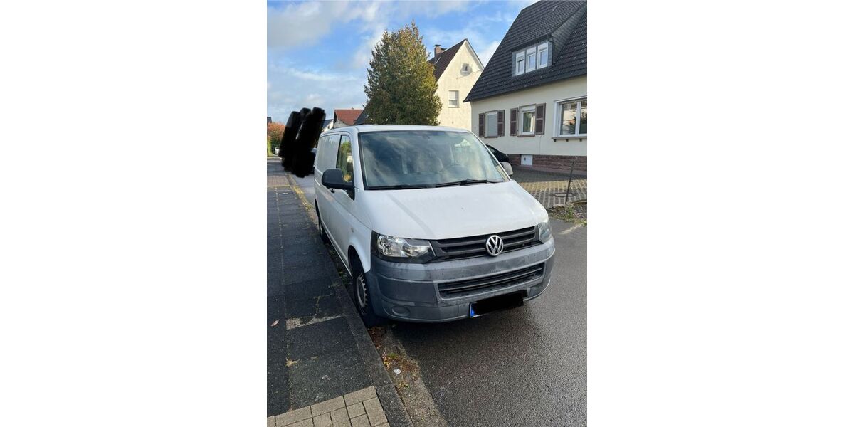 VW T5 Transporter 160.000 km 10.500 € Lage 32791
