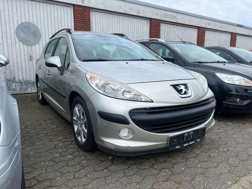 Peugeot 207 179.000 km 1.980 € Rendsburg 24768