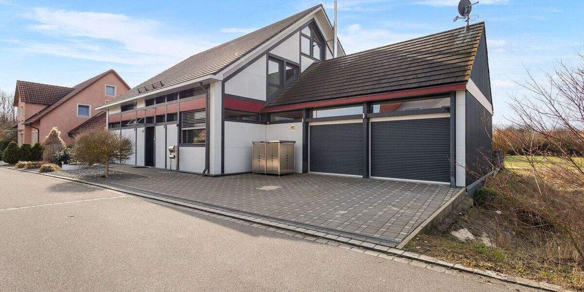 Einfamilienhaus Neutraubling - 5 Zimmer, 203 m&sup2;, 1.149.000&euro; | Angebot:25702693