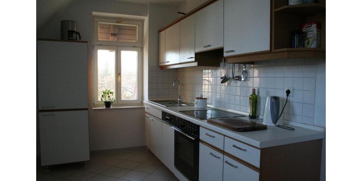 Dachgeschoßwohnung Dresden Klotzsche - 3 Zimmer, 90 m&sup2;, 1.200&euro; | Angebot:25486655