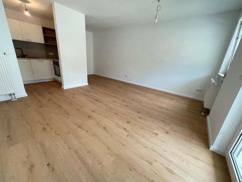 hochwertig sanierte 2-Zimmer Wohnung im Herzen von Dingolfing