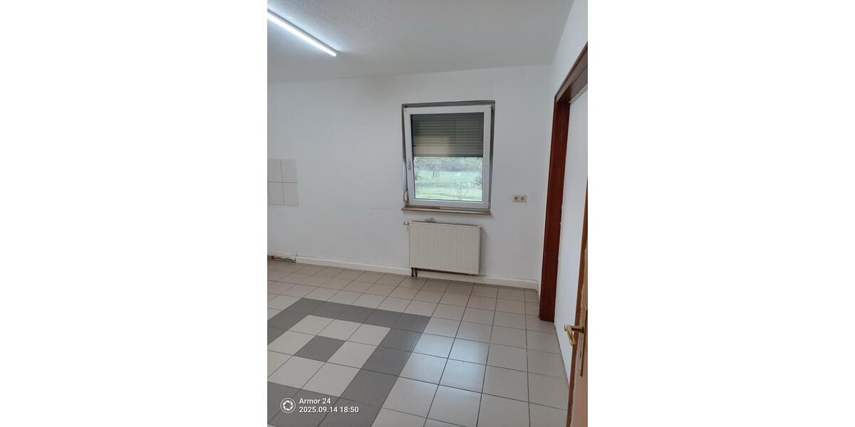 Etagenwohnung Baunatal - 4 Zimmer, 126 m&sup2;, 1.250&euro; | Angebot:26326802