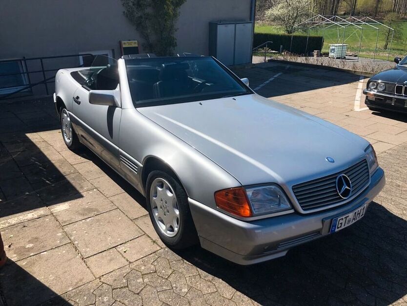 SL 320