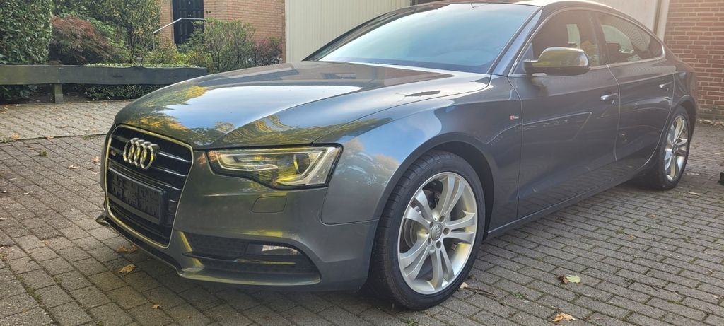 Audi A5 245.172 km 8.900 € Senden 48308