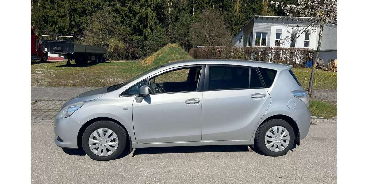 Toyota Verso 218.000 km 3.000 &euro; Waldkraiburg 84470