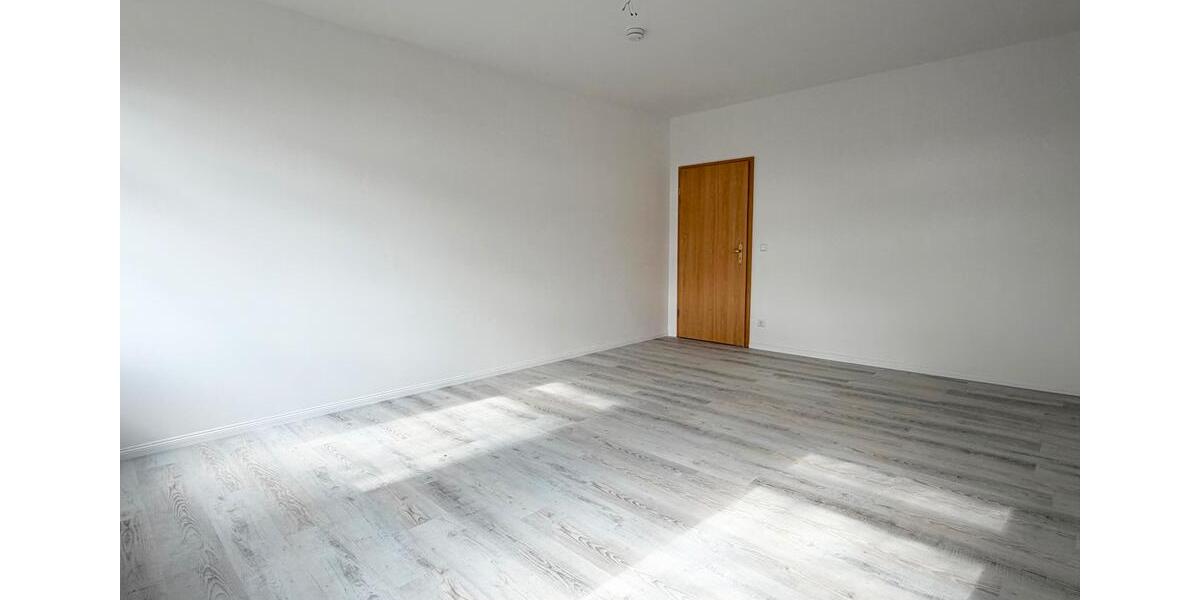 Etagenwohnung Spremberg - 2.5 Zimmer, 65 m&sup2;, 520&euro; | Angebot:25714086