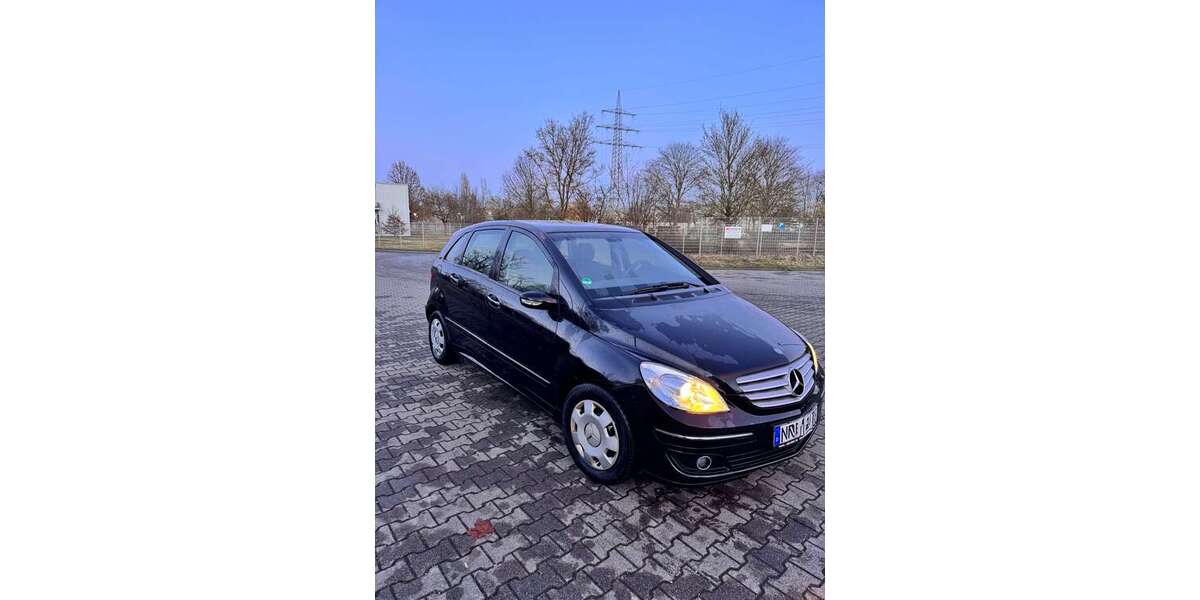Mercedes-Benz 170 99.800 km 3.800 &euro; Neuwied, Stadt 56564