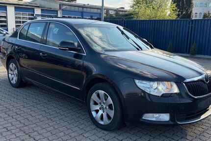 Skoda Superb 300.000 km 2.300 &euro; Seelze 30926