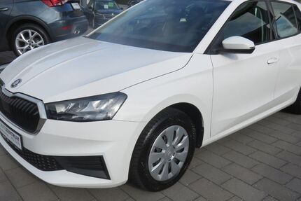 Skoda Fabia 53.322 km 12.970 &euro; Bünde 32257