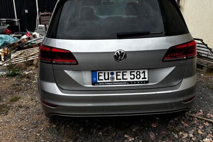 VW Golf Sportsvan 96.500 km 12.499 € Freisheim 53505