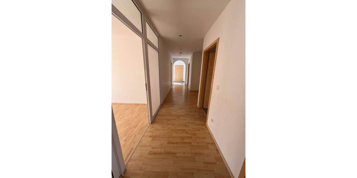 Etagenwohnung Feucht - 4 Zimmer, 117 m&sup2;, 410.000&euro; | Angebot:26293016
