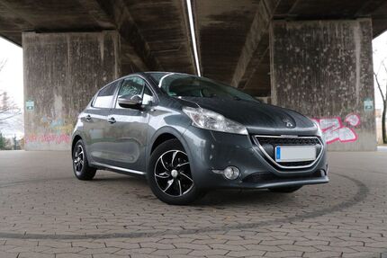 Peugeot 208 80.380 km 6.200 &euro; Bielefeld 33649