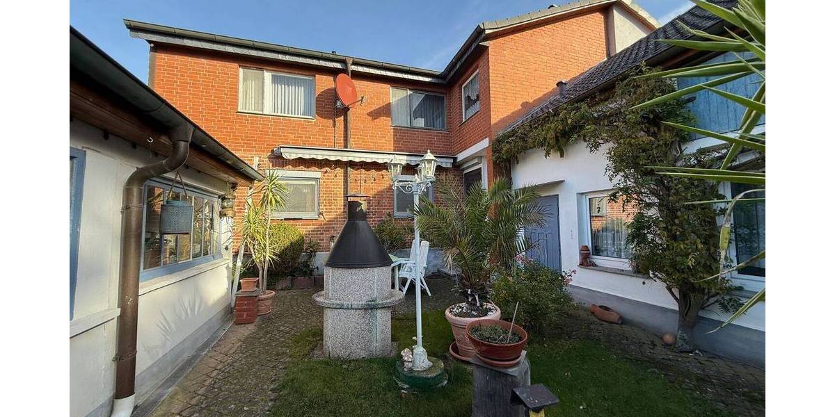 Doppelhaushälfte Lüchow - 5 Zimmer, 170 m&sup2;, 165.000&euro; | Angebot:26258323