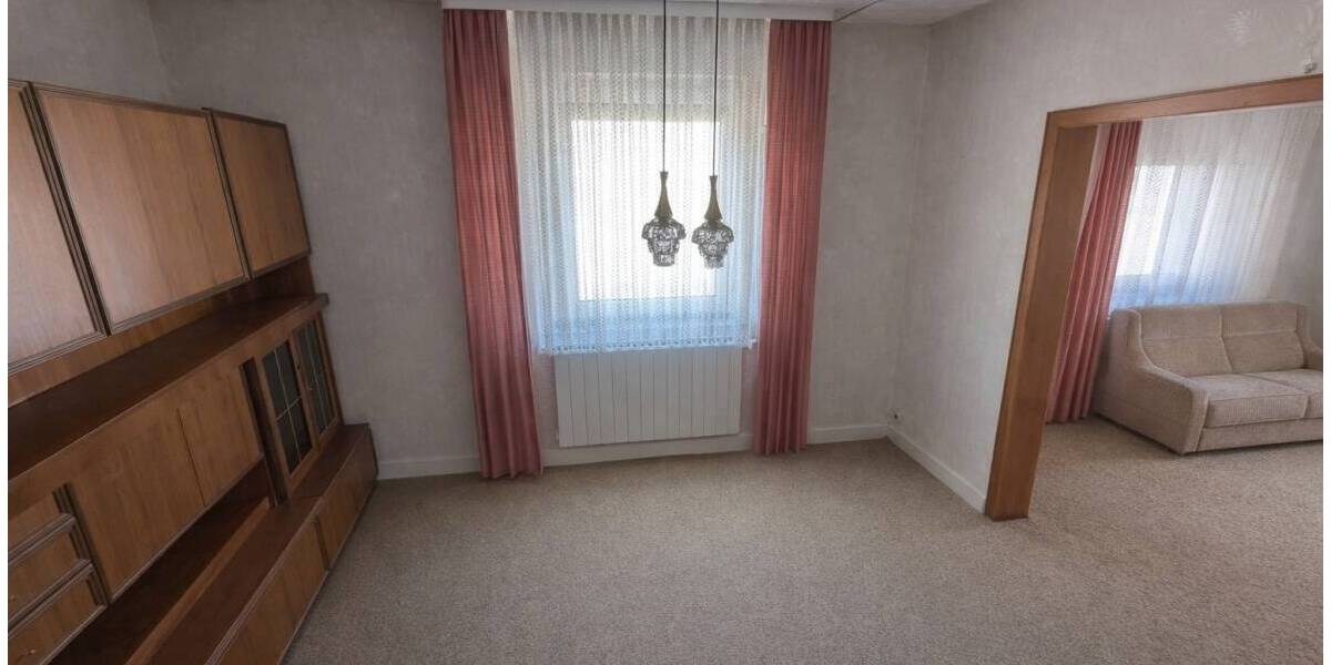 Einfamilienhaus Arnsberg Wennigloh - 7 Zimmer, 180 m&sup2;, 190.000&euro; | Angebot:26733402