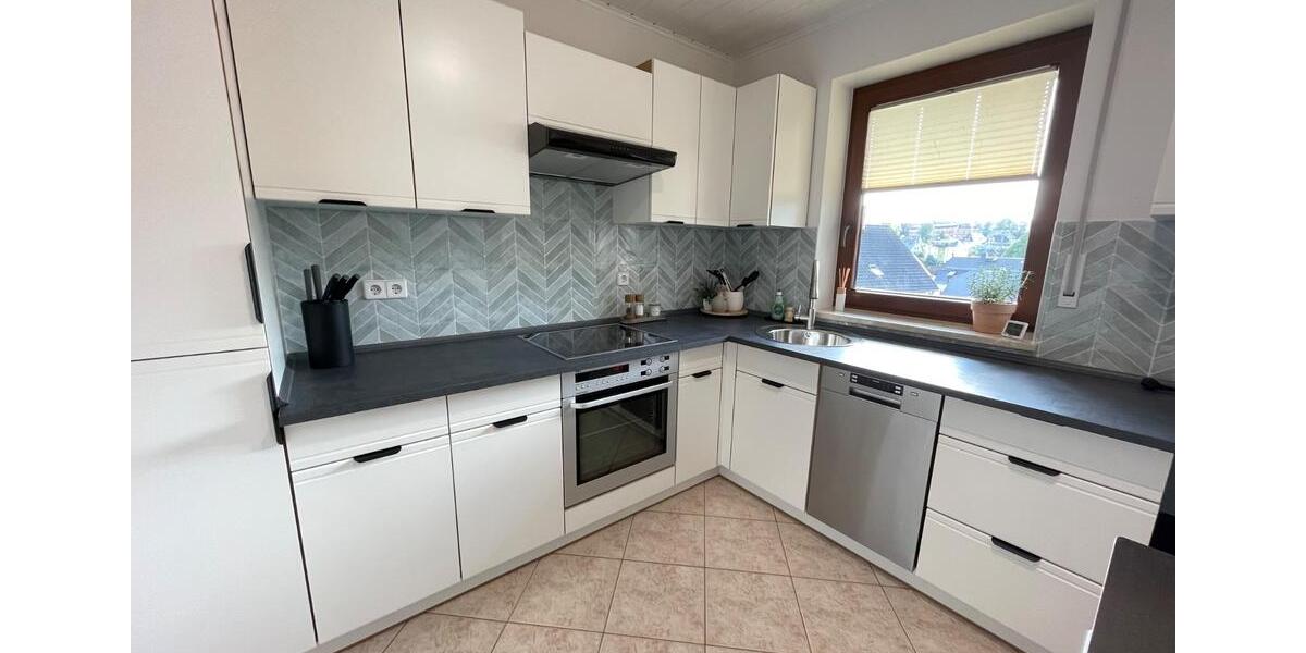 Wohnen auf Zeit Stollberg (Erzgebirge) - 3 Zimmer, 71 m&sup2;, 1.200&euro; | Angebot:25396122