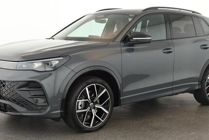 VW Tiguan 16.200 km 48.784 &euro; Neuss 41460