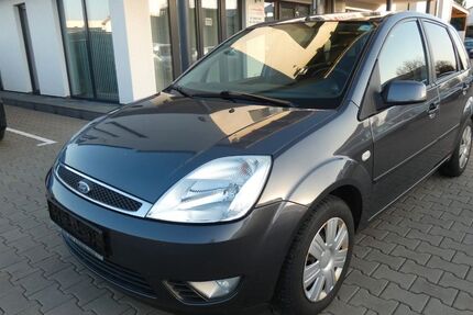 Ford Fiesta 141.000 km 690 &euro; Erfurt 99087